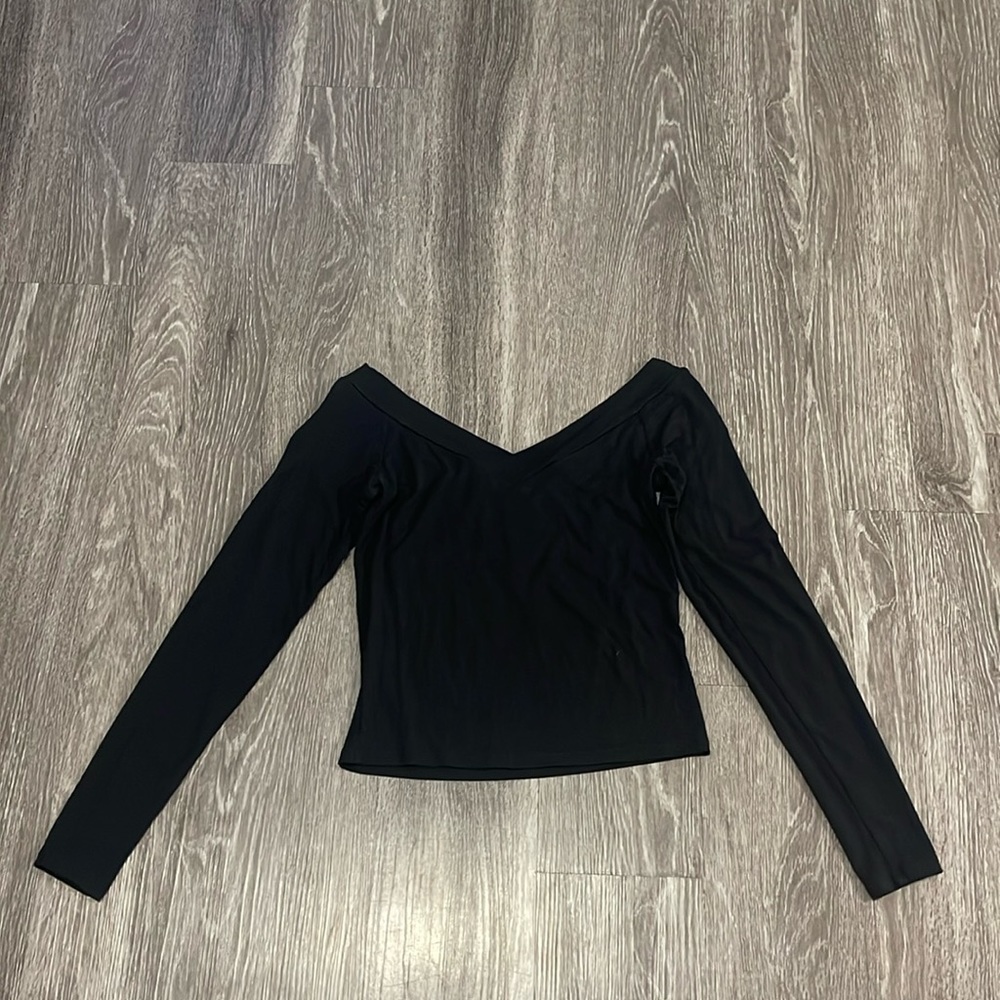 Off the shoulder croptop